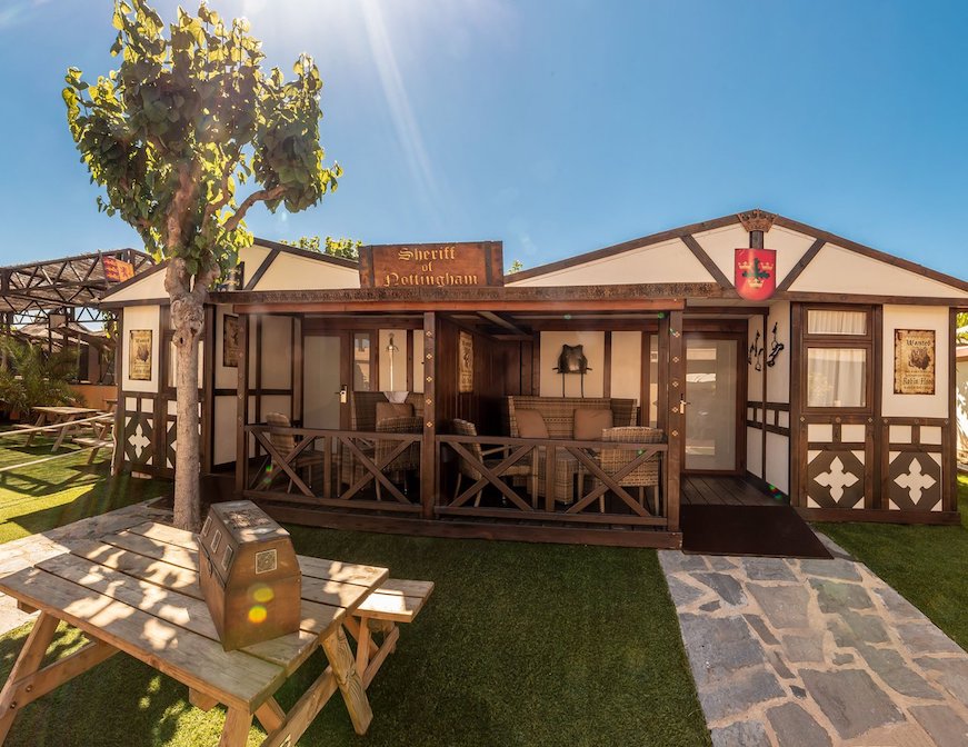 magic robin hood resort cabañas viaje con niños